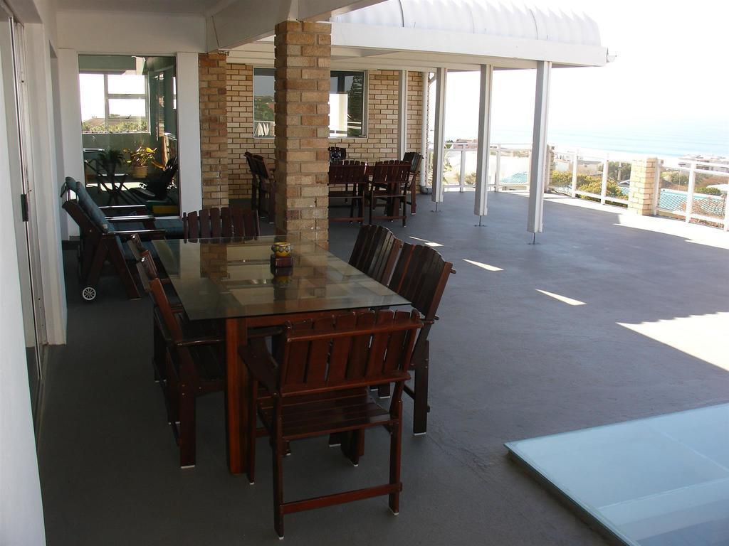 On The Bay Guesthouse Kruisfontein Buitenkant foto